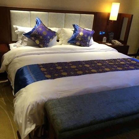 Liuzhou Sanjiangxian Dongxiangguo Hotel المظهر الخارجي الصورة