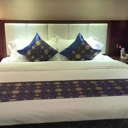 Liuzhou Sanjiangxian Dongxiangguo Hotel المظهر الخارجي الصورة