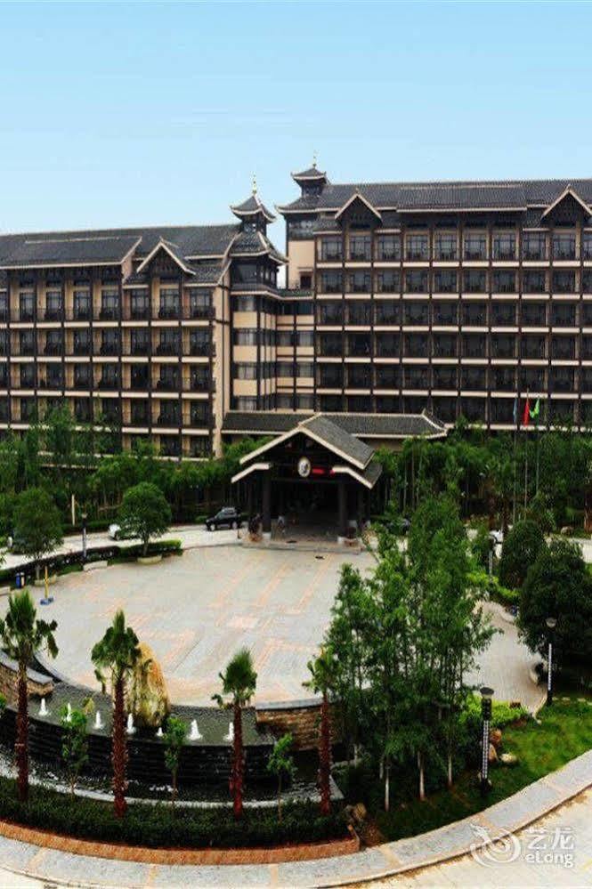 Liuzhou Sanjiangxian Dongxiangguo Hotel المظهر الخارجي الصورة
